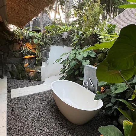 Villa Pantulan Bali Pagetan Exterior photo